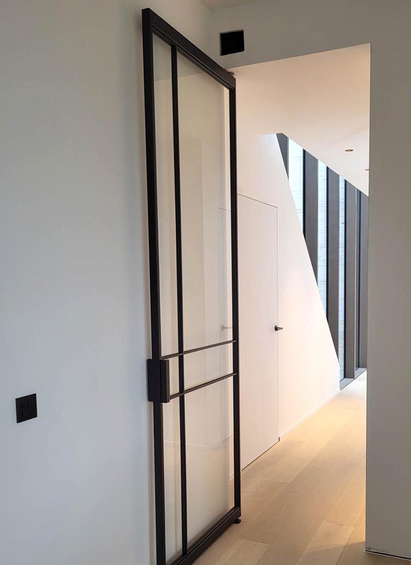 stalen deuren op maat te West-Vlaanderen